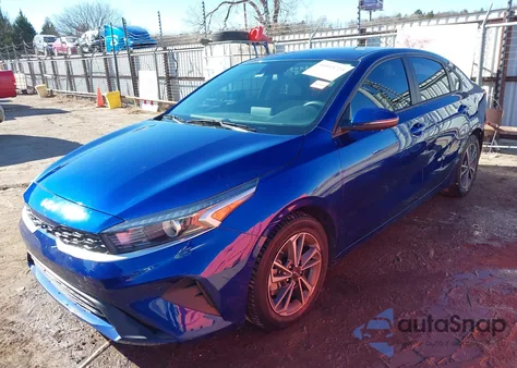 2022 Kia Forte Lxs из США, поврежденный, VIN 3KPF24AD3NE484984